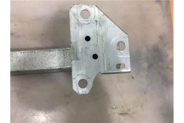 Recambio de refuerzo paragolpes para renault clio iii 1.5 dci referencia OEM IAM   