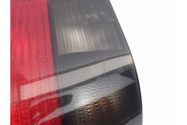 Recambio de piloto trasero derecho para seat ibiza (6k1) referencia OEM IAM 96224000  