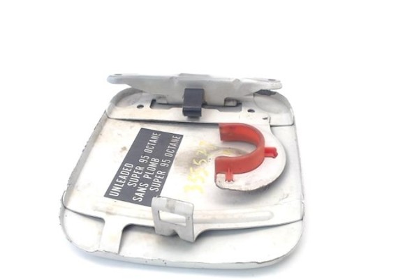 Recambio de tapa exterior combustible para nissan micra (k11) 1.0 i 16v referencia OEM IAM 7883073B10  