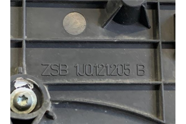 Recambio de electroventilador para volkswagen golf iv berlina (1j1) 1.9 tdi referencia OEM IAM 6E0959455A ZSB1J0121205B 