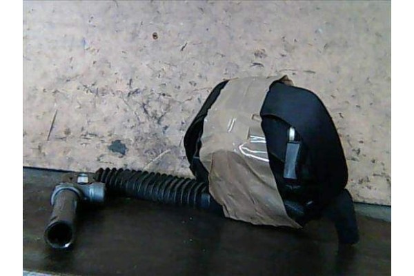 Recambio de juego cinturones delantero para bmw serie 3 compacto (e46) 2.0 320td referencia OEM IAM 72118243766 72118243765 