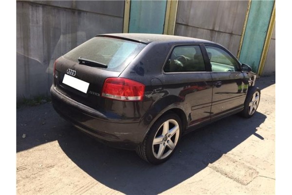 audi a3 (8p)(2003) del año 