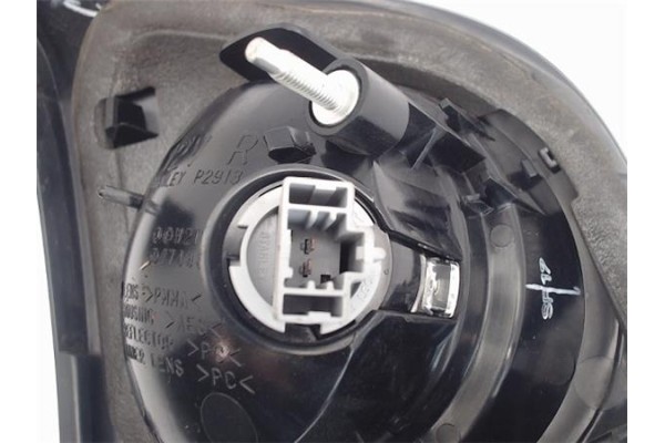 Recambio de piloto porton trasero derecho para mazda 3 berlina (bk) referencia OEM IAM   