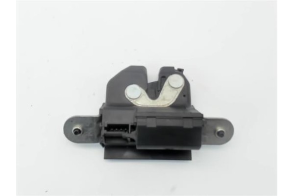 Recambio de cerradura porton para opel corsa d 1.3 cdti referencia OEM IAM 55701971  