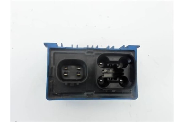 Recambio de caja fusibles/rele para opel corsa d 1.3 cdti referencia OEM IAM 55557760  