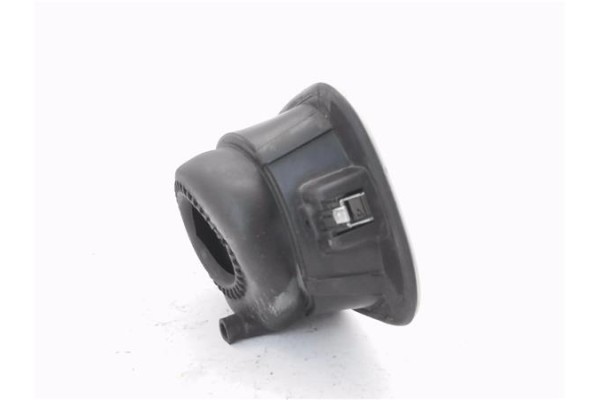 Recambio de tapa exterior combustible para volkswagen bora berlina (1j2) 1.9 conceptline referencia OEM IAM 1J0809857C  