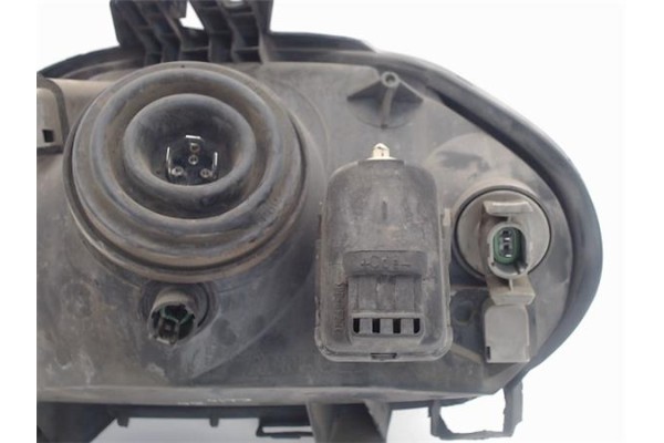 Recambio de faro delantero dcho para renault clio ii fase i (b/cb0) referencia OEM IAM 7701045169  