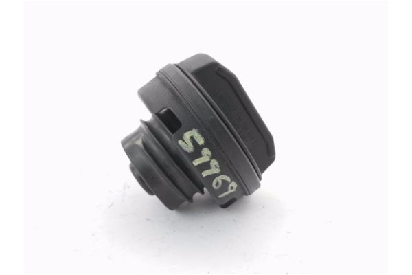 Recambio de tapon combustible para volkswagen bora berlina (1j2) 1.9 conceptline referencia OEM IAM 1J0201553C  