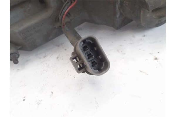 Recambio de faro delantero dcho para nissan primera hatchback (p10) referencia OEM IAM   