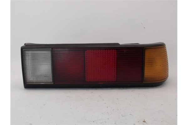 Recambio de piloto trasero derecho para volkswagen scirocco ii (533) referencia OEM IAM 533945112  