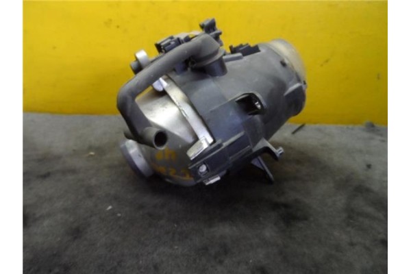 Recambio de faro antiniebla izquierdo para bmw serie 3 berlina (e46) 2.0 320d referencia OEM IAM 63170141608  