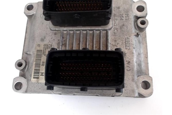Recambio de centralita encendido para alfa romeo alfa 147 (190) 2.0 selespeed distinctive referencia OEM IAM 00735018190  