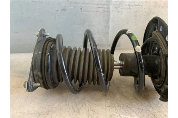 Recambio de amortiguador delantero izquierdo para renault megane iv berlina 5p 1.2 experience referencia OEM IAM 543025418R 5430