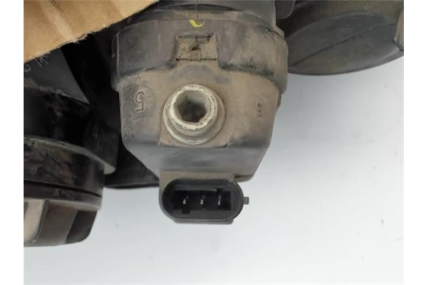 Recambio de faro delantero izquierdo para renault megane ii berlina 3p referencia OEM IAM 820073220F  