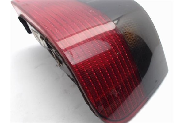 Recambio de piloto trasero derecho para seat ibiza (6k1) referencia OEM IAM 96224000  