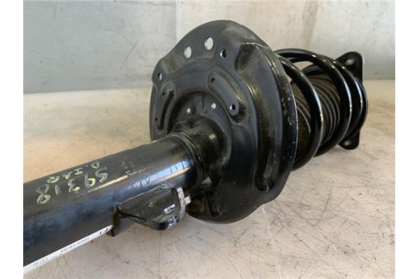 Recambio de amortiguador delantero izquierdo para renault megane iv berlina 5p 1.2 experience referencia OEM IAM 543025418R 5430
