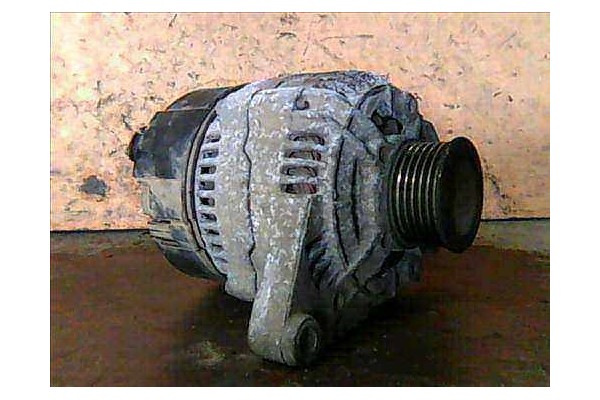 Recambio de alternador para nissan micra (k11) 1.0 i 16v referencia OEM IAM 231005F600 0123110007 5705F3 , CITROËN | 5705L7 , PE