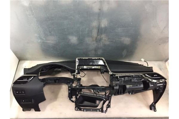 Recambio de salpicadero para toyota c-hr 2.0 hibrido referencia OEM IAM   