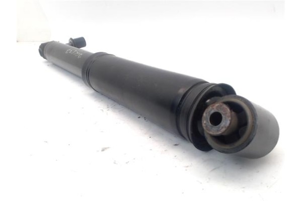Recambio de amortiguador trasero izquierdo para renault megane iv berlina 5p 1.2 experience referencia OEM IAM 562101930R 562101