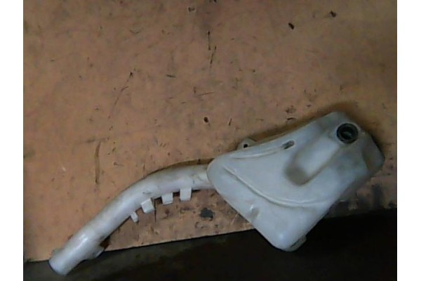 Recambio de deposito limpiaparabrisas para ford fusion (cbk) 1.4 tdci referencia OEM IAM 1354170  