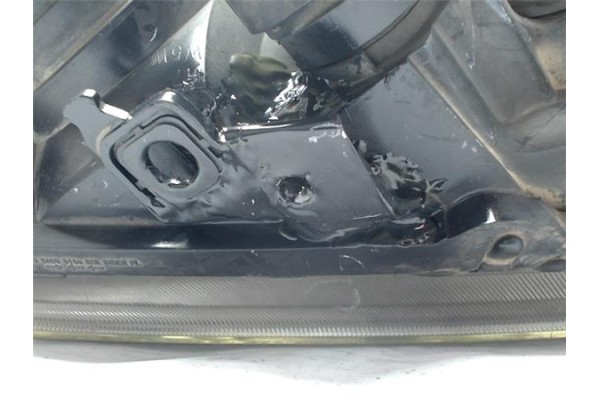 Recambio de faro delantero dcho para renault megane ii berlina 5p referencia OEM IAM 8200073221J 89307000 