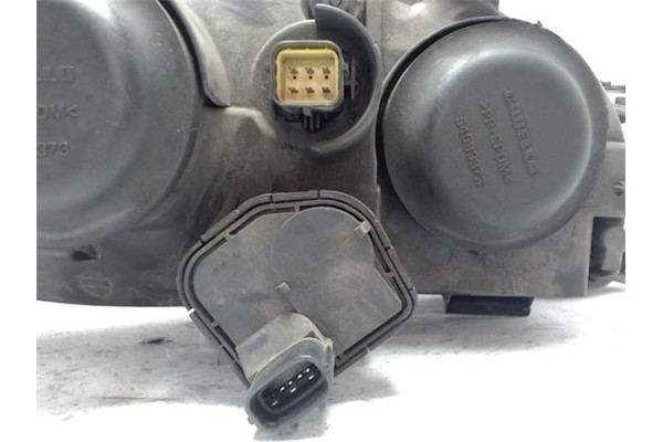 Recambio de faro delantero izquierdo para toyota avensis berlina (t22) referencia OEM IAM 81156-05140  