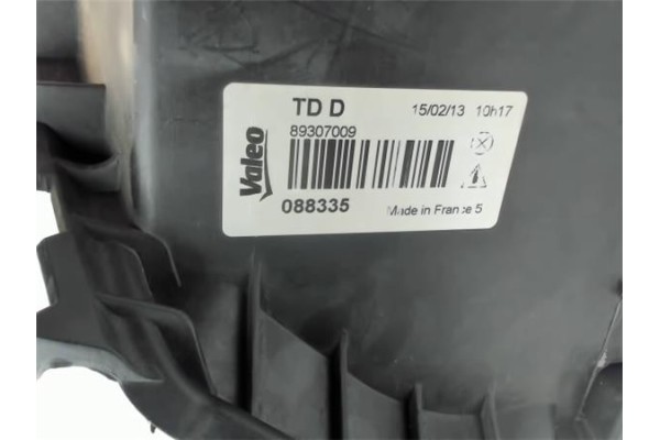 Recambio de faro delantero dcho para renault megane ii berlina 3p referencia OEM IAM 89307009  