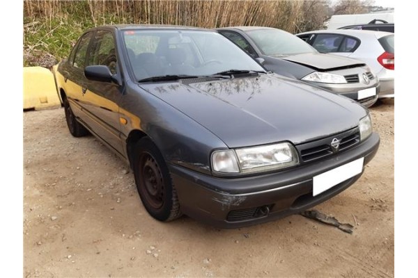 nissan primera berl./familiar (p10/w10) del año 1990