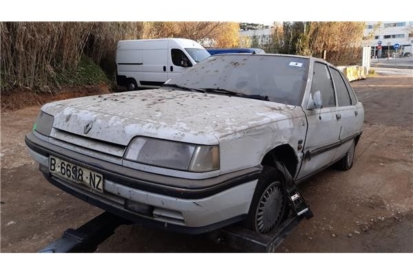 renault r 21 berlina (b/l48) del año 1993