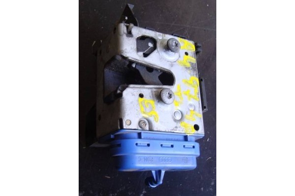 Recambio de cierre electromagnetico trasero izquierdo para audi a4 berlina (b5) 2.6 referencia OEM IAM   