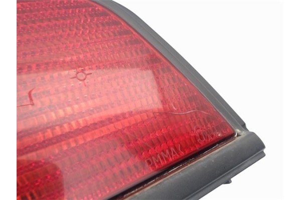 Recambio de piloto trasero izquierdo para peugeot 306 3/5 pt. (s1) referencia OEM IAM 635194  