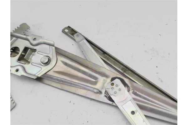 Recambio de mecanismo elevalunas delantero izquierdo para piaggio porter furgón 1.2 d referencia OEM IAM 56581R 364177 