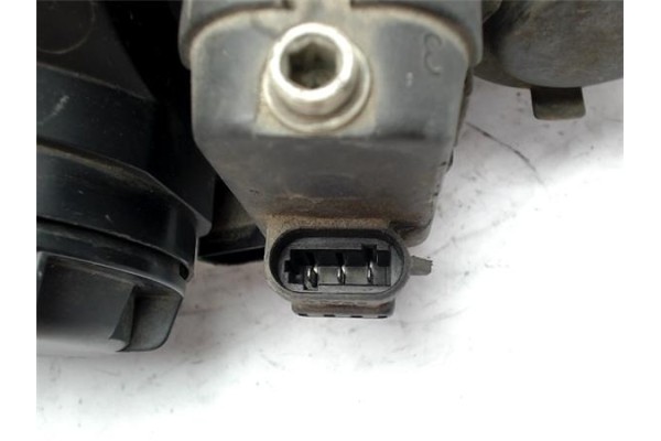 Recambio de faro delantero izquierdo para renault megane ii berlina 3p referencia OEM IAM 260604235R  