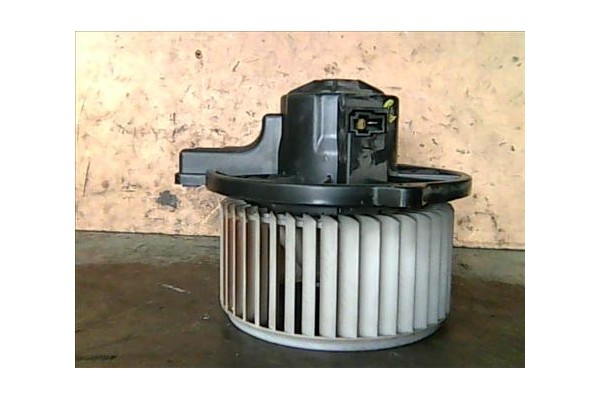 Recambio de motor calefaccion para kia carnival 2.9 crdi referencia OEM IAM F00S33F005 07A186 