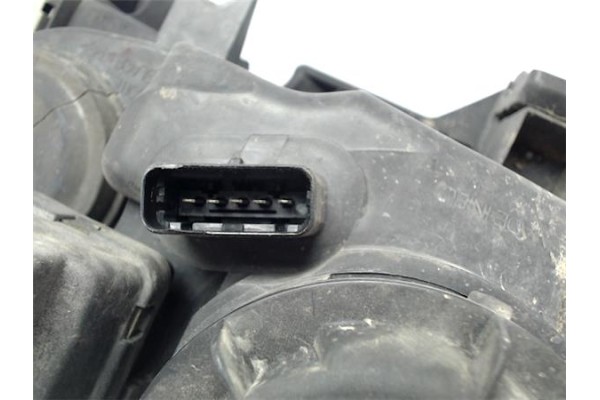 Recambio de faro delantero izquierdo para renault megane ii berlina 5p referencia OEM IAM 8200073220J 89306990 