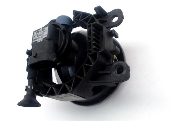 Recambio de faro antiniebla derecho para renault megane iv berlina 5p 1.2 experience referencia OEM IAM 261500097R  