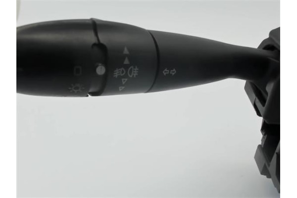 Recambio de mando intermitencia para peugeot 307 berlina (s2) referencia OEM IAM 96605587XT  