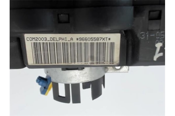 Recambio de mando intermitencia para peugeot 307 berlina (s2) referencia OEM IAM 96605587XT  