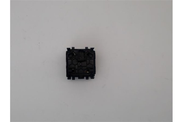 Recambio de interruptor regulacion altura faros para renault megane iv berlina 5p 1.2 experience referencia OEM IAM 251902972R  