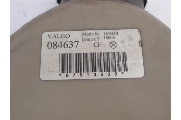 Recambio de faro delantero izquierdo para peugeot 106 (s2) referencia OEM IAM 67513539 084637 