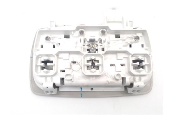 Recambio de luz delantero central techo para renault megane iv berlina 5p 1.2 experience referencia OEM IAM 969804882R  