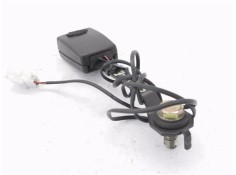 Recambio de anclaje cinturon delantero izquierdo para fiat stilo (192) 1.6 16v (192_xb1a) referencia OEM IAM 33023315  