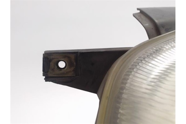 Recambio de faro delantero izquierdo para citroen berlingo referencia OEM IAM 6204P6  