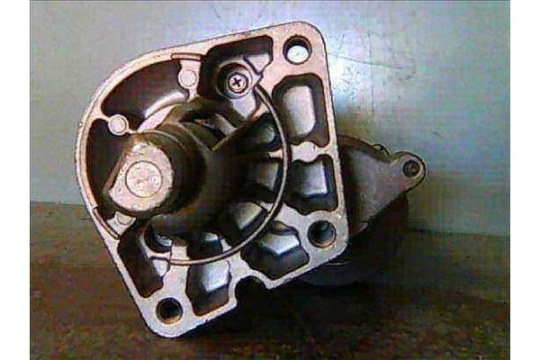 Recambio de motor arranque para chrysler voyager gs 2.4 i referencia OEM IAM   