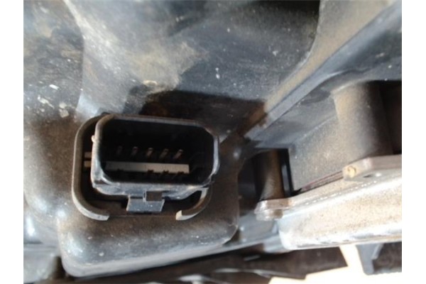 Recambio de faro delantero dcho para citroen c4 picasso 2.0 hdi referencia OEM IAM 16298400 5DV00900000 
