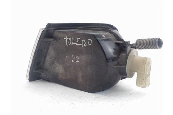 Recambio de intermitente delantero dcho para seat toledo (1l) referencia OEM IAM   