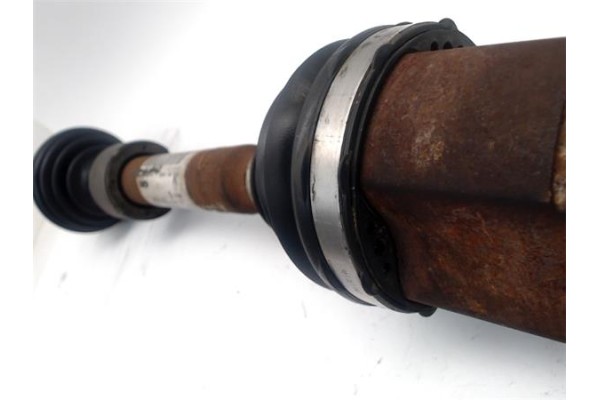 Recambio de palier delantero izquierdo para renault megane iv berlina 5p 1.2 experience referencia OEM IAM 391013124R 2697640 