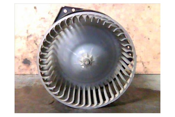 Recambio de motor calefaccion para ssangyong musso 2.9 d referencia OEM IAM 40510390  