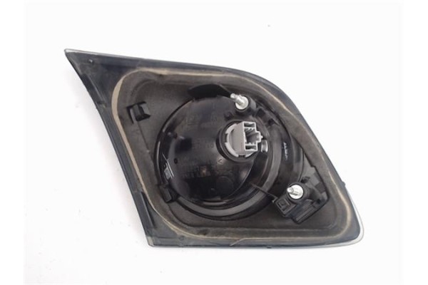 Recambio de piloto porton trasero derecho para mazda 3 berlina (bk) referencia OEM IAM   