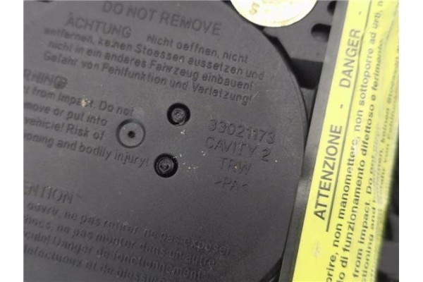 Recambio de cinturon seguridad delantero izquierdo para fiat stilo (192) 1.6 16v (192_xb1a) referencia OEM IAM 33021173  